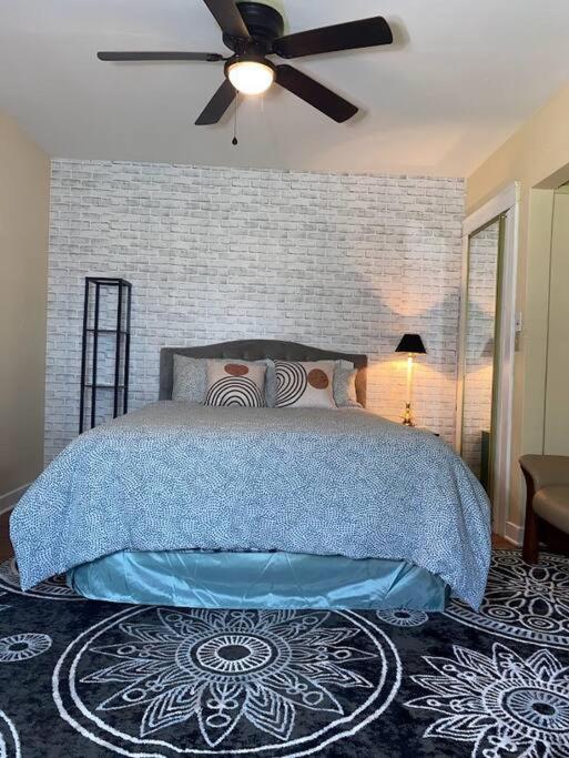 Cozy Home, King Bed, 3 Bedrooms,Close To Downtown Beaches Towncenter Джаксънвил Екстериор снимка