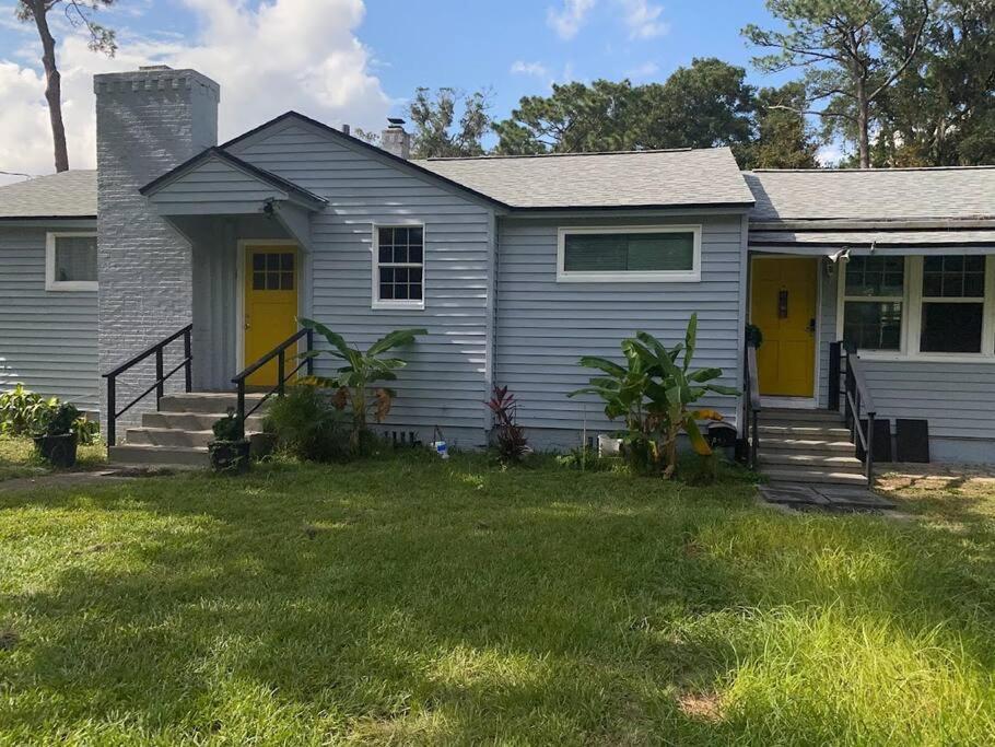 Cozy Home, King Bed, 3 Bedrooms,Close To Downtown Beaches Towncenter Джаксънвил Екстериор снимка
